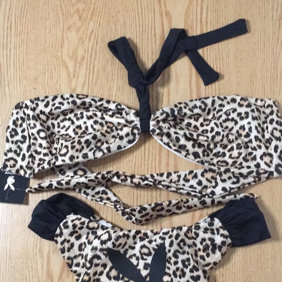 New Women’s Playboy Animal Print 2Pc Swimsuit Bikini Size Small - Picture 3 of 5